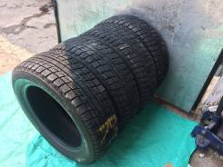 Bridgestone ST30. Зимние, без шипов, 2011 год, износ: 10%, 4 шт