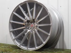 Vossen VPS-305. 9.0x18", 5x114.3, ET37. ��� ����� �� ������ ����