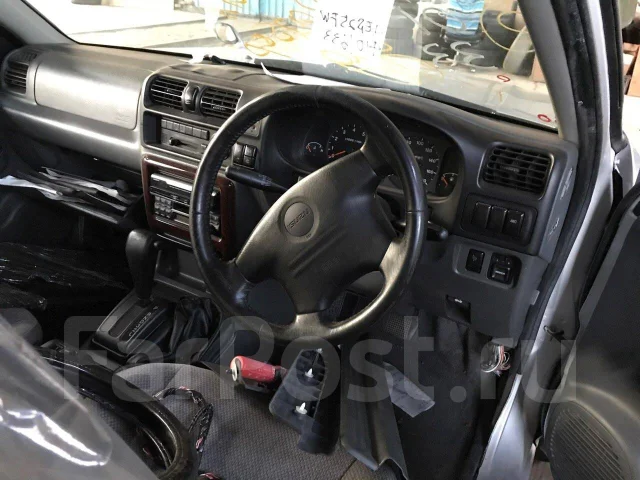 Isuzu Wizard. UES25FW, 6VD1 ����