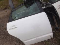 Дверь боковая. Toyota Prius, NHW20