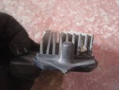 Реостат печки. Toyota Avensis, ADT251, AZT250, AZT250L, AZT250W, AZT251, AZT251L, AZT251W, AZT255, AZT255W, CDT250, ZZT251, ZZT251L Двигатели: 1AZFE...