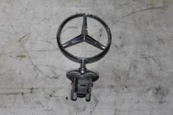 Эмблема. Mercedes-Benz E-Class, W210
