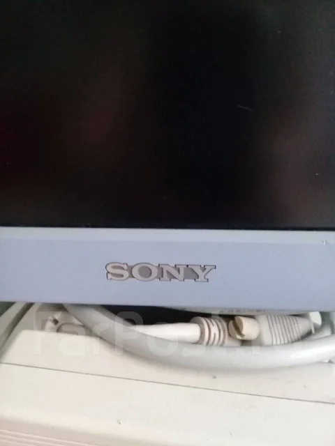 Sony. 14" ����