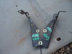 Крепление капота. Nissan Bluebird, ENU14, EU14, HNU14, HU14, QU14, SU14 Nissan Primera Camino, HNP11, HP11, P11, QP11, WHNP11, WHP11, WP11, WQP11 Niss...