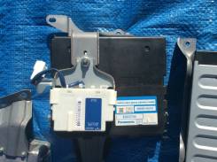 Блок управления. Toyota: Crown, Harrier Hybrid, Estima, Crown Majesta, Harrier, Prius, Highlander, Kluger V, Alphard Lexus: RX330, RX350, GS450h, RX40...