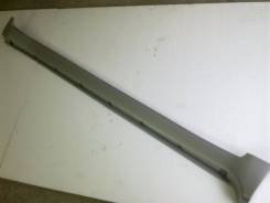 Накладка на порог. Toyota Land Cruiser, GRJ200, URJ200, URJ202, UZJ200, VDJ200, URJ202W, UZJ200W Двигатели: 1GRFE, 1URFE, 1VDFTV, 2UZFE, 3URFE