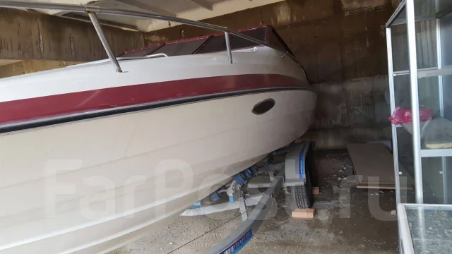 Maxum. 1990 ���, ����� 8��., ��������� ���������, 260��.�., ������ ����