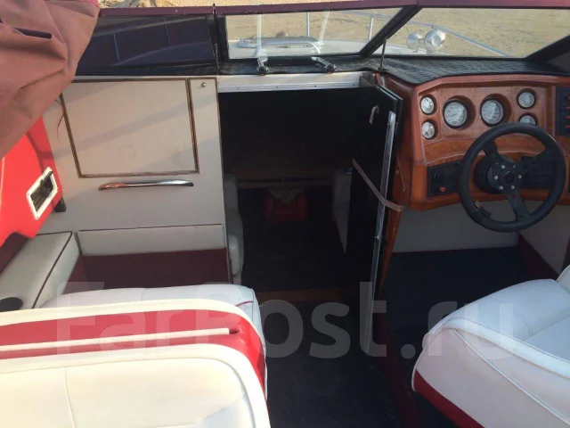 Maxum. 1990 ���, ����� 8��., ��������� ���������, 260��.�., ������ ����