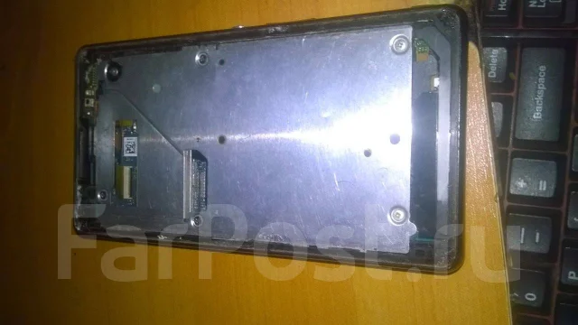Sony Xperia ZR. �/� ����