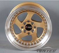 Rotiform. 8.5x18", 5x100.00, 5x114.30, ET30, ЦО 73,1 мм. Под заказ