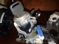 Замок зажигания. Toyota Vista, AZV50, AZV55, SV50, SV55, ZZV50 Toyota Vista Ardeo, AZV50, AZV50G, AZV55, AZV55G, SV50, SV50G, SV55, SV55G, ZZV50, ZZV5...