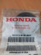 Сальник коленвала. Honda: Stream, Crossroad, Elysion, Odyssey, Civic, Edix, Stepwgn, CR-V, Accord, FR-V, Accord Tourer Двигатели: K20A2, R16A1, R16A2...