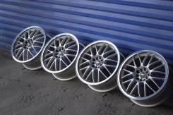 Momo Reds Black Knight. 7.5x18, 5x114.30, ET52