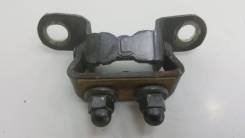 Петля дверная TOYOTA REGIUS ACE