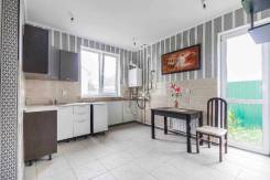 Продам дом 2х этажный. Улица Коммунаров 8, р-н Центральный, площадь дома 140 кв. м., скважина, отопление газ, от агентства недвижимости (посредник)
