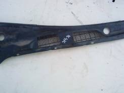 Решетка под дворники. Toyota Vista, SV42, SV43, SV40, SV41, CV40, CV43 Toyota Camry, CV40, SV40, SV41, SV42, SV43, CV43 Двигатели: 3CT, 3SFE, 4SFE