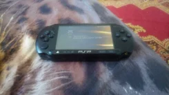 Sony PSP Street E1000 ����