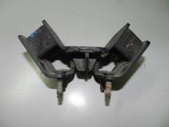 Подушка коробки передач. Toyota: Chaser, Crown, Cresta, Mark II, Crown Majesta Двигатели: 1GFE, 1GGPE