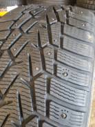 Nokian Hakkapeliitta 7. Зимние, шипованные, 2011 год, износ: 10%, 2 шт