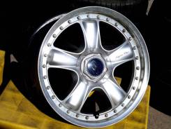 RAYS. 8.0/7.0x17", 5x114.30, ET45/40, ЦО 66,1 мм. Под заказ