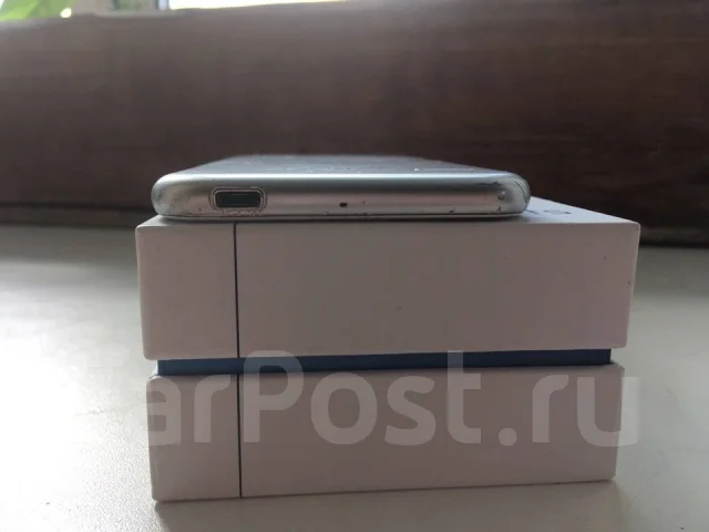 ZTE Blade S6. �/� ����