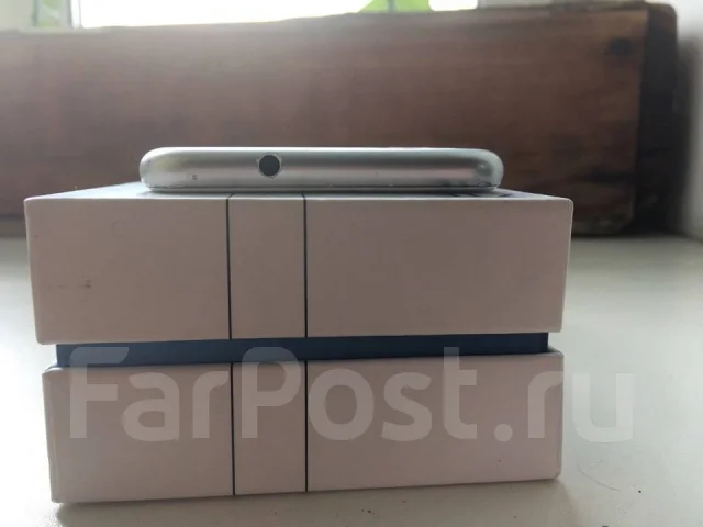 ZTE Blade S6. �/� ����