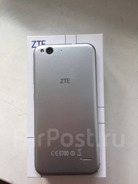 ZTE Blade S6. �/� ����