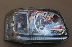 Фара TOYOTA HIACE, HIACE VAN KDH20# TRH200 1KD