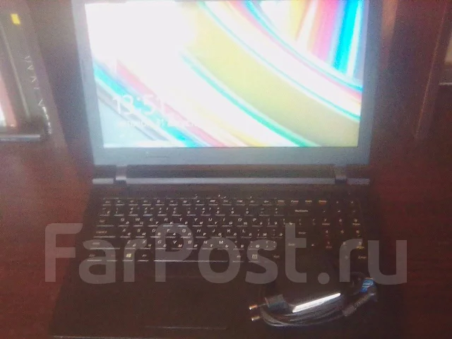 Lenovo IdeaPad 100. 15.6", 2,2����, ��� 2048 ��, ���� 250���, WiFi: 1, Bluetooth: 1, ����������� �� 3��. ����