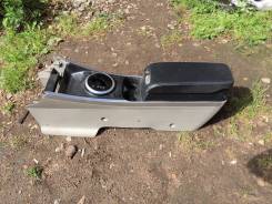 Подлокотник. Mazda CX-7