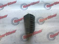 Подставка под ногу. Subaru Forester, SG5 Двигатели: EJ202, EJ203