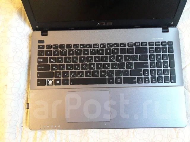 Asus X550CC. 15.6", 1,8����, ��� 8 ��, ���� 1 000���, WiFi: 1, Bluetooth: 1. ��� ����� �� ������������ ����