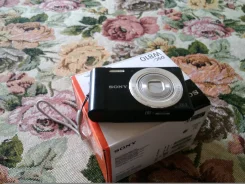 Sony Cyber-shot. 20 � ����� ��, ���: 5� ����