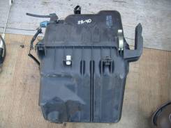 Корпус воздушного фильтра. Toyota Lite Ace, KR42, KR42V, SR40 Toyota Lite Ace Noah, KR42, KR52, SR40, SR40G, SR50, SR50G Toyota Town Ace, KR42, KR42V...