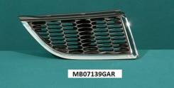 Решетка радиатора. Mitsubishi Galant, DJ1A