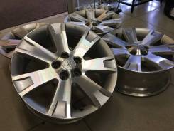 Mitsubishi. 7.0x18, 5x114.30, ET38, ЦО 67,1 мм.