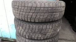 Bridgestone. Зимние, без шипов, 2012 год, износ: 5%, 2 шт