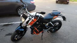KTM 125 Duke. 125����. ��., ��������, ���, � �������� ����