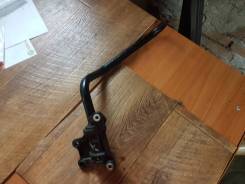 Кронштейн зеркала. Nissan Atlas, P4F23, P2F23 Двигатель TD27