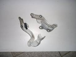 Крепление капота. Toyota Crown, GRS180, GRS181, GRS182, GRS183, GRS184, GRS188, GRS200, GRS201, GRS202, GRS203, GRS204, GRS208, GRS210, GRS211, GRS214...