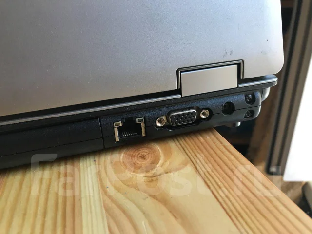 HP ProBook 6550b. 15.6", 2,4����, ��� 4 ��, ���� 320���, WiFi: 1, Bluetooth: 1, ����������� �� 2��. ����