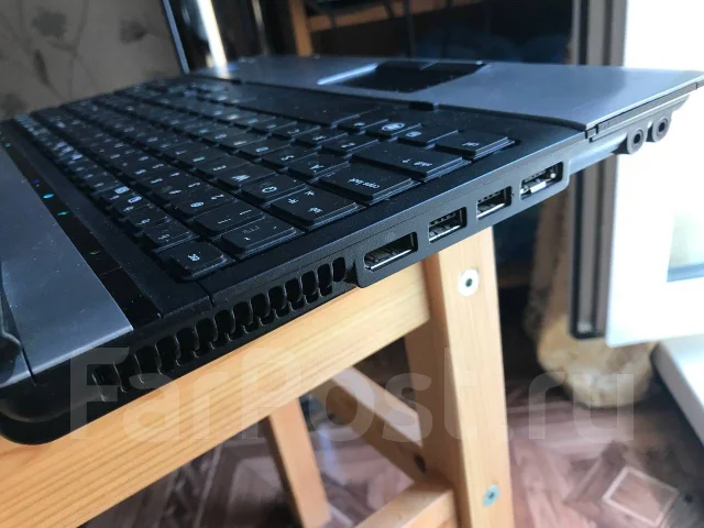 HP ProBook 6550b. 15.6", 2,4����, ��� 4 ��, ���� 320���, WiFi: 1, Bluetooth: 1, ����������� �� 2��. ����