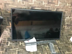LG 32LH530V. LED ����
