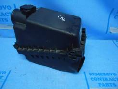 Корпус воздушного фильтра. Toyota Avensis, AZT250, AZT250W, AZT250L