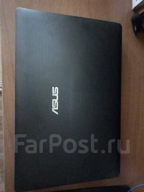 Asus K53SJ. 15.6", 2,3����, ��� 6 ��, ���� 500���, WiFi: 1, Bluetooth: 1, ����������� �� 2��. ����