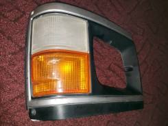 Ободок фары. Toyota Hiace, LH50B, LH50V, LH51B, LH56V, LH60B, LH60V, LH61B, LH61V, LH61VH, LH66V, LH70B, LH71B, YH50B, YH50V, YH51B, YH51V, YH53, YH53...