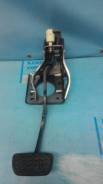 Педаль тормоза. Toyota Avensis, ADT250, ADT251, AZT250, AZT250L, AZT250W, AZT251, AZT251L, AZT251W, AZT255, AZT255W, CDT250, ZZT250, ZZT251, ZZT251L T...