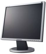 Samsung. 17" (43 см), технология LCD (ЖК)
