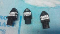 Датчик airbag. Toyota: Corolla Spacio, ist, Allex, Sienta, Corolla Axio, Avensis, Scion, Corolla Verso, Corolla, Wish, Corolla Fielder, Isis, Corolla...