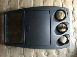 Бардачок. Nissan Fairlady Z, Z33 Двигатель VQ35DE